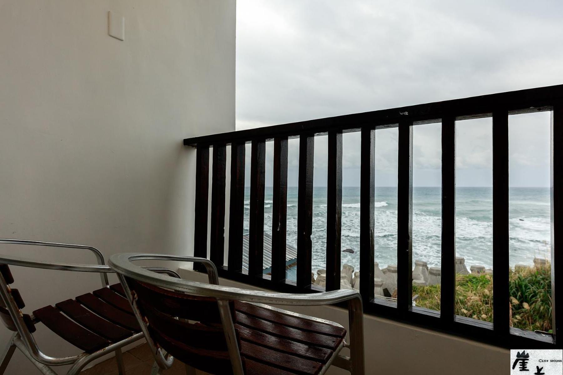 崖上民宿 Cliff House B&B Fengpin Kültér fotó