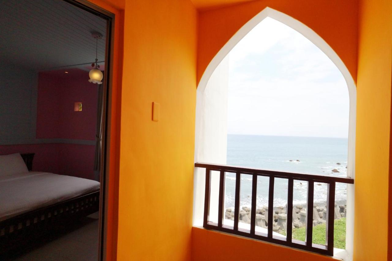 崖上民宿 Cliff House B&B Fengpin Kültér fotó